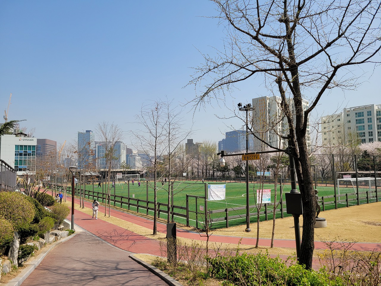 在欧冠1 在欧冠1